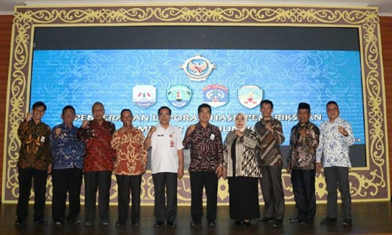 Penyerahan LHP atas Pemeriksaan Kinerja Tahun Anggaran 2019